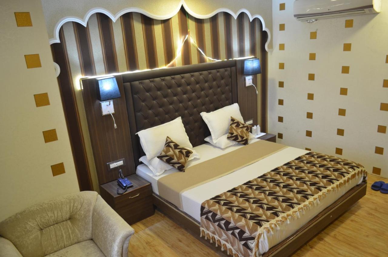 Hotel The Valley View Kashmir Srīnagar Zewnętrze zdjęcie