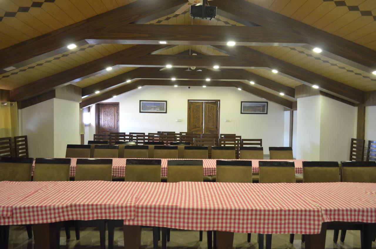 Hotel The Valley View Kashmir Srīnagar Zewnętrze zdjęcie